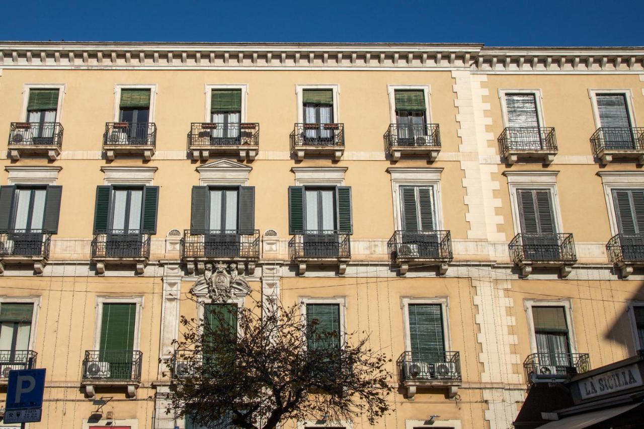 Апартаменты Vittorio Emanuele House Катания Экстерьер фото